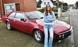 Von Günter Netzer bis Heino hat das Auto unter Stars viele Fans. Auch Myriam Dreeskornfeld liebt ihr Modell, mit dem sie einen besonderen Ausflug verbindet. - Jonas Damme