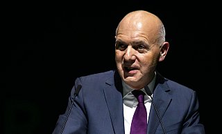 DFB-Präsident Bernd Neuendorf hofft auf den Zuschlag für die EM 2029. - Hendrik Schmidt/dpa