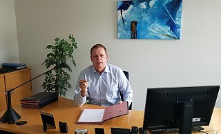 Unter der Leitung von Bürgermeister Bernd Rührup tagt regelmäßig der Krisenstab der Gemeinde. - Gemeinde Hüllhorst