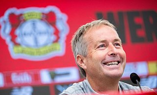 Souveräner Auftritt: Kasper Hjulmand bei seiner ersten Pressekonferenz als Leverkusen-Trainer. - Marius Becker/dpa