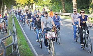 Rund 2.000 radeln gegen B 61-Ausbau. - Sarah Jonek