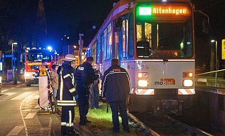 Beim Zusammenstoß wurde ein Fahrradfahrer lebensgefährlich verletzt. - Christian Mathiesen