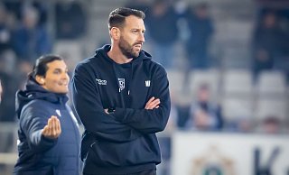 Arminia-Trainer Mitch Kniat geht davon aus, dass sein Team die Leistung aus dem Saarbrücken-Spiel auch in Osnabrück abruft. - Sarah Jonek
