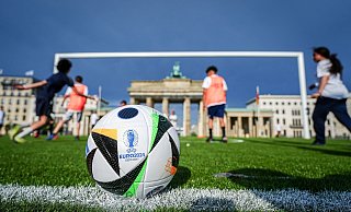 Am 14. Juni beginnt das EM-Turnier mit dem Eröffnungsspiel in Berlin zwischen Deutschland und Schottland. - dpa