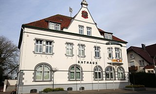 Rennen um den Chefsessel im Rathaus: Am 28. September ist Stichwahl in Preußisch Oldendorf. - Ilka Gülker Rennen um den Chefsessel im Rathaus: Am 28. September ist Stichwahl in Preußisch Oldendorf. - Ilka Gülker