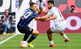 Auch SCP-Akteur Julian Justvan (l.), hier im Duell gegen den Magdeburger Mohammed El Hankouri, hat in Sachen Defensivarbeit deutliche Fortschritte gemacht. - Imago Images