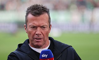 Traut Julian Nagelsmann einiges zu: TV-Experte und Ex-Nationalspieler Lothar Matthäus. - Focke Strangmann/dpa