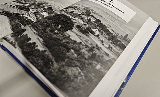 Kapitel sechs von "Lebenswege unterm Hakenkreuz. Nationalsozialismus im Weserbergland - Täter, Opfer, Gegner" befasst sich mit der Herrschaft der Nationalsozialisten in Beverungen. - Svenja Ludwig