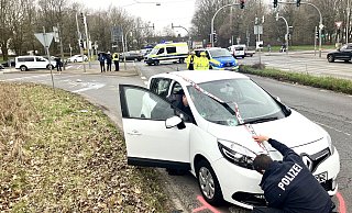 An elf neuralgischen Stellen will die Polizei nun aktiv Unfälle mit Radlern und Fußgängern unterbinden. - picture alliance / dpa
