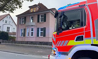 Statt des gemeldeten Kellerbrandes sahen sich die Paderborner Feuerwehrleute mit rauchendem Essen auf dem Herd konfrontiert. - Ralph Meyer