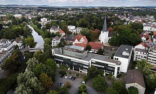 Wer künftig die Verwaltung im Bünder Rathaus führt, wird sich am Sonntag bei der Stichwahl zwischen Amtsinhaberin Susanne Rutenkröger (SPD) und Matthias Ciesler (CDU) entscheiden. - Gerald Dunkel