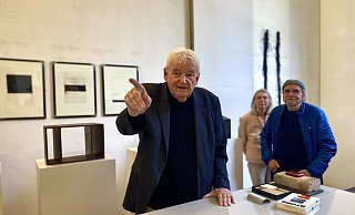 Wilfried Hagebölling bei der Ausstellungseröffnung.?Foto: Julia Spiekerkötter - Julia Spiekerkötter