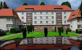 Beeindruckender Bau der Freien Scholle: Das sogenannte Arbeiterschloss an der Straße "An der Krücke" im Bielefelder Osten ist ein sehenswertes Gebäude, welches aber viele Bielefelder noch nie gesehen haben. - Kurt Ehmke