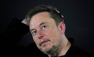 Tech-Milliardär Elon Musk will über den Rückzug von Biden aus dem Präsidentschaftsrennen Bescheid gewusst haben - Kirsty Wigglesworth/AP/dpa