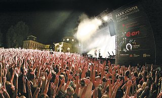 Tolles Ambiente: Das Open-Air-Konzert der Parklichter besticht vor allem durch die Kulisse im Kurpark. Das bestätigen jedes Jahr die Besucher. - Daniel Holtmeier