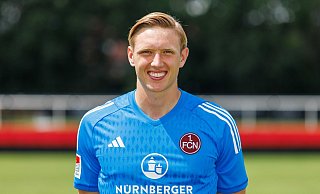 Bald vielleicht auch im DFB-Trikot zu sehen: Torwart Jan Reichert vom 1. FC Nürnberg. - Daniel Karmann/dpa
