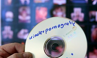 Kinderpornografische Delikte werden nicht so hart bestraft wie Diebstahlsdelikte. - Verwendung weltweit