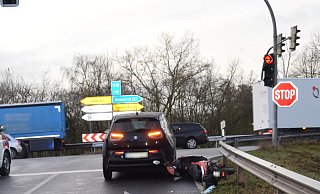 An der Kreuzung in Kirchlengern hat sich ein Unfall ereignet. - Polizei Kreis Herford