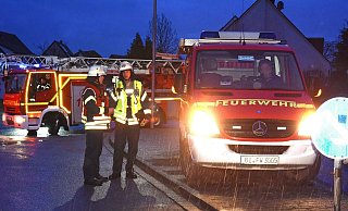 Die Feuerwehr rückte am Sonntagabend nach Dornberg aus. Angebranntes Essen hatte für einen Feueralarm gesorgt. - Barbara Franke