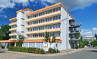 Haus 3 der Berolina Klinik (ehemaliges Relexa Hotel). Dieses Gebäude ist von den anderen räumlich abgegrenzt. - Archiv Berolina Klinik