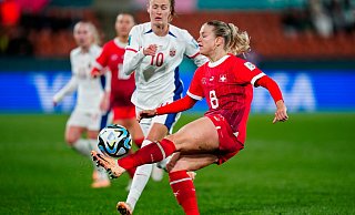 Die Norwegerin Caroline Graham Hansen (M.) wurde gegen die Schweiz nur eingewechselt. - Abbie Parr/AP