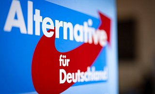 Die AfD sorgt in NRW mit ihrer Wahlwerbung für Diskussionen - und juristische Auseinandersetzungen. - Christoph Reichwein/dpa