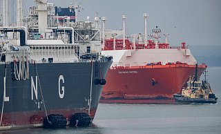 Spätestens ab 2028 soll nach dem Willen der Länder kein Gas aus Russland mehr importiert werden. - Stefan Sauer/dpa