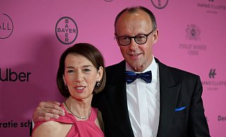 Charlotte und Friedrich Merz beim Bundespresseball Anfang April. - Monika Skolimowska/dpa