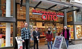 Wolf-Dietrich Otto mit Matthias Brandner, Rebecca Schimmel und Annette Müller. Zum Team gehören auch Regine Lohmeier, Christian Baum und Karin Rohlfs. - Frank-Michael Kiel-Steinkamp