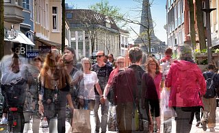 Mal mehr, mal weniger: Wie viele Besucher es genau sind, könnte die Stadt demnächst fortlaufend erfahren. - Andreas Frücht Mal mehr, mal weniger: Wie viele Besucher es genau sind, könnte die Stadt demnächst fortlaufend erfahren. - Andreas Frücht
