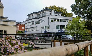 Das "La Perla" an der Schillerstraße hat seine Türen geschlossen. - Daniel Salmon