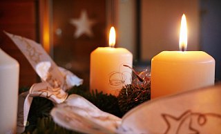Im Kreis Höxter verbreiten gleich mehrere Adventsmärkte vorweihnachtliche Stimmung. - Pixabay