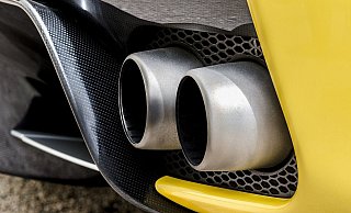 Bau vier Fahrzeugen war die Betriebserlaubnis erloschen. - Pixabay