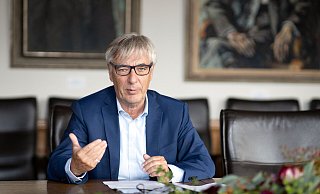 "Aus meiner Sicht kann es hilfreich sein, eine wohnortnahe Grundschule zu wählen", sagt Schuldezernent Udo Witthaus. - Oliver Krato