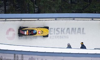 Francesco Friedrich und Simon Wulff sorgten gleich im ersten Weltcuplauf für einen Startrekord. - Sebastian Kahnert/dpa