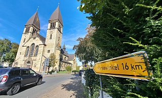 Gesperrt wird ab Dienstag die Pixeler Straße ab der Wilhelmstraße. Eingeteilt ist die Sanierung der Fahrbahn in fünf Bauabschnitte bis zur Auf- und Abfahrt der B64. - Marion Pokorra-Brockschmidt