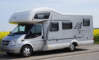 Das Quartett mietete der Paderborner Staatsanwaltschaft zufolge teure Wohnmobile an, um sie für stattliche Summen zu verkaufen. - Symbolfoto: Pixabay