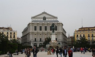 Der Einsturz geschah unweit des Madrider Opernhauses Teatro Real. (Archivfoto) - Europapress/dpa
