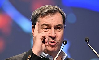 Markus Söder (CSU): «Das Verbrenner-Aus für 2035 ist falsch und muss deshalb zurückgenommen werden». - Peter Kneffel/dpa