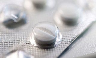 Medikamente gegen Flugangst unterliegen im Ausland unterschiedlichen Einfuhrbestimmungen: Nicht alle Mittel sind überall erlaubt. - Andrea Warnecke/dpa-tmn