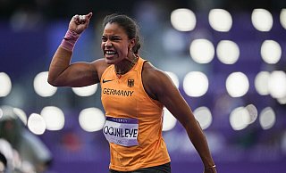 Olympiasiegerin Yemisi Ogunleye. - Michael Kappeler/dpa