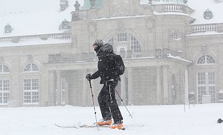 Der Münchner Nikolai Hulde lebt seit drei Jahren in Bad Oeynhausen und hat zum ersten Mal seine alpintauglichen Tourenski gebrauchen können. Foto: Ulf Hanke - Ulf Hanke