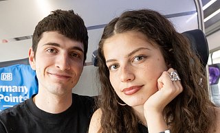 Ein Herz und eine Seele bei der Musik: Abor und Tynna. - Boris Roessler/dpa