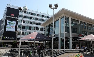 Pizza Hut verlässt den Glaskasten auf dem Bielefelder Jahnplatz. - Wolfgang Rudolf