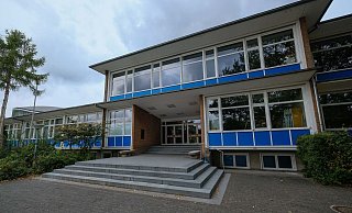 Die Hans-Ehrenberg-Schule in Sennestadt. - Andreas Zobe