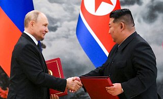 Nordkorea und Russland haben vereinbart, dass sie sich gegenseitigen militärischen Beistand leisten, wenn eines der beiden Länder angegriffen wird. (Archivbild) - Kristina Kormilitsyna/Pool Sputnik Kremlin/AP/dpa