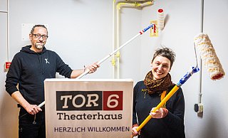 Auch das Bielefelder Theaterlabor ist immer wieder unter den geförderten Häusern, hier im Bild Christian Müller und Indira Heidemann. - Mike-Dennis Müller