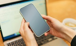 Drei Paderborner Schulen haben E-Mail mit bedrohlichem Inhalt erhalten. - Pexels/ Jakub Zerdzicki