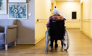 Die Trägheit von Sozialämtern und Landschaftsverbänden ist laut dem Johanneswerk die Ursache für die späten Nachberechnungen von Investitionskosten an die Angehörigen. - dpa
