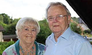 Mathilde und Stefan Rübbelke aus Westenholz blicken auf 65 Ehejahre zurück. - Regina Brucksch